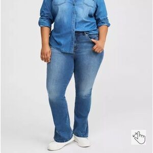 NWT Torrid Trio High-Rise Boot Cut Jeans In Caliente Medium Wash 16-20T